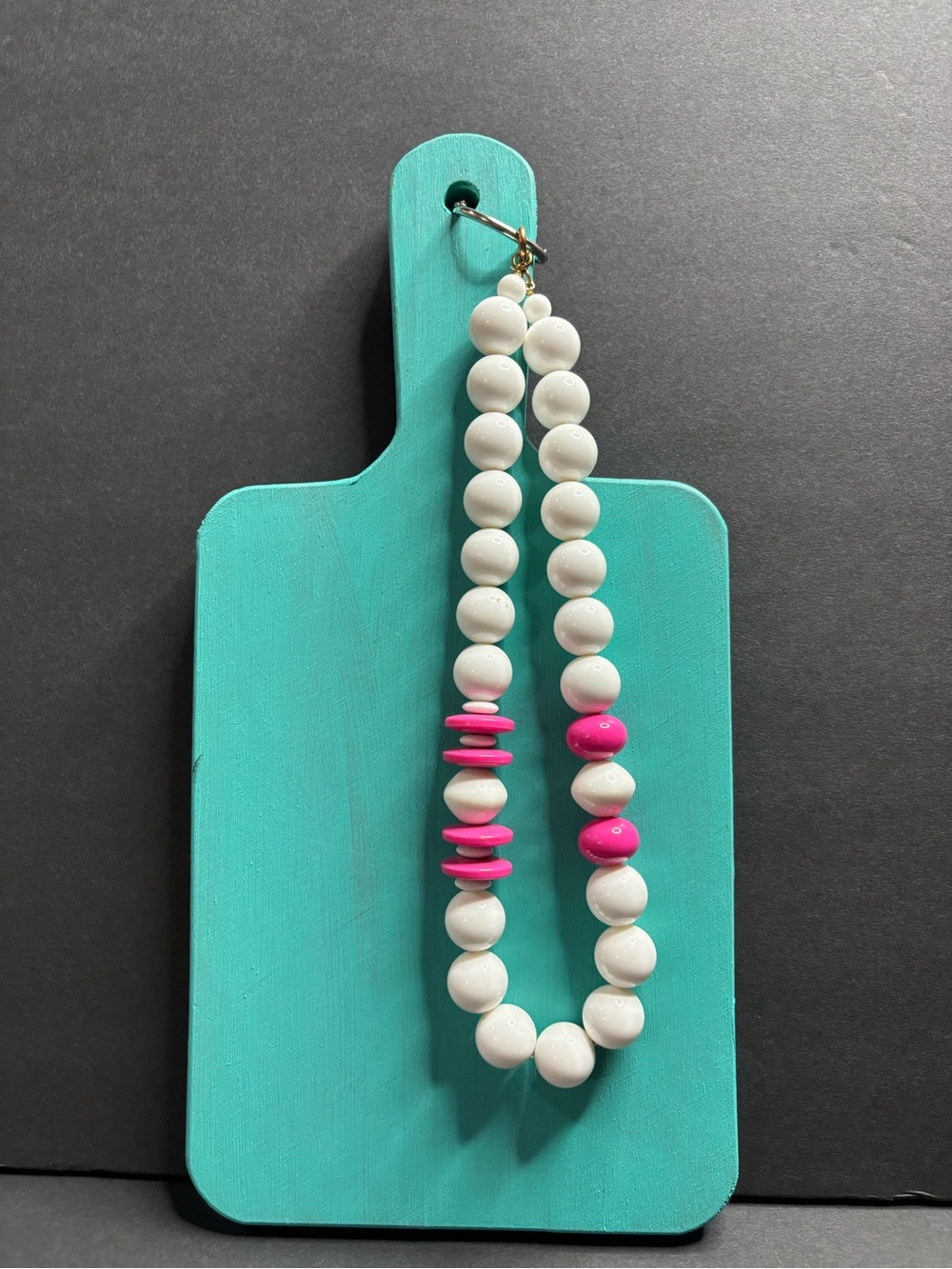 Kids White and Hot Pink Beaded Necklace - Brand Unbranded